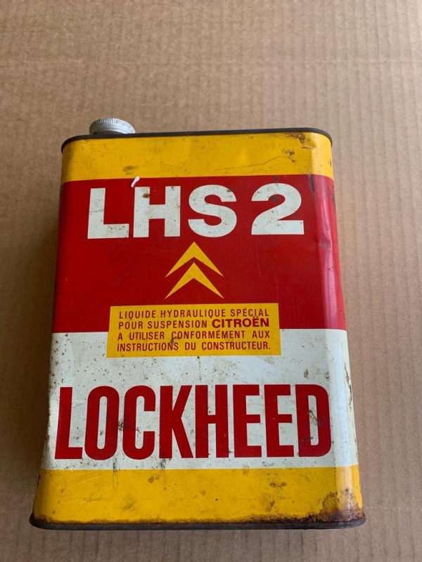 23-041  Lockheed oil can LHS-2 Citroen DS 2 Liter